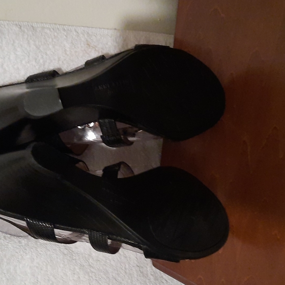 Ladies Sandal - Picture 4 of 4